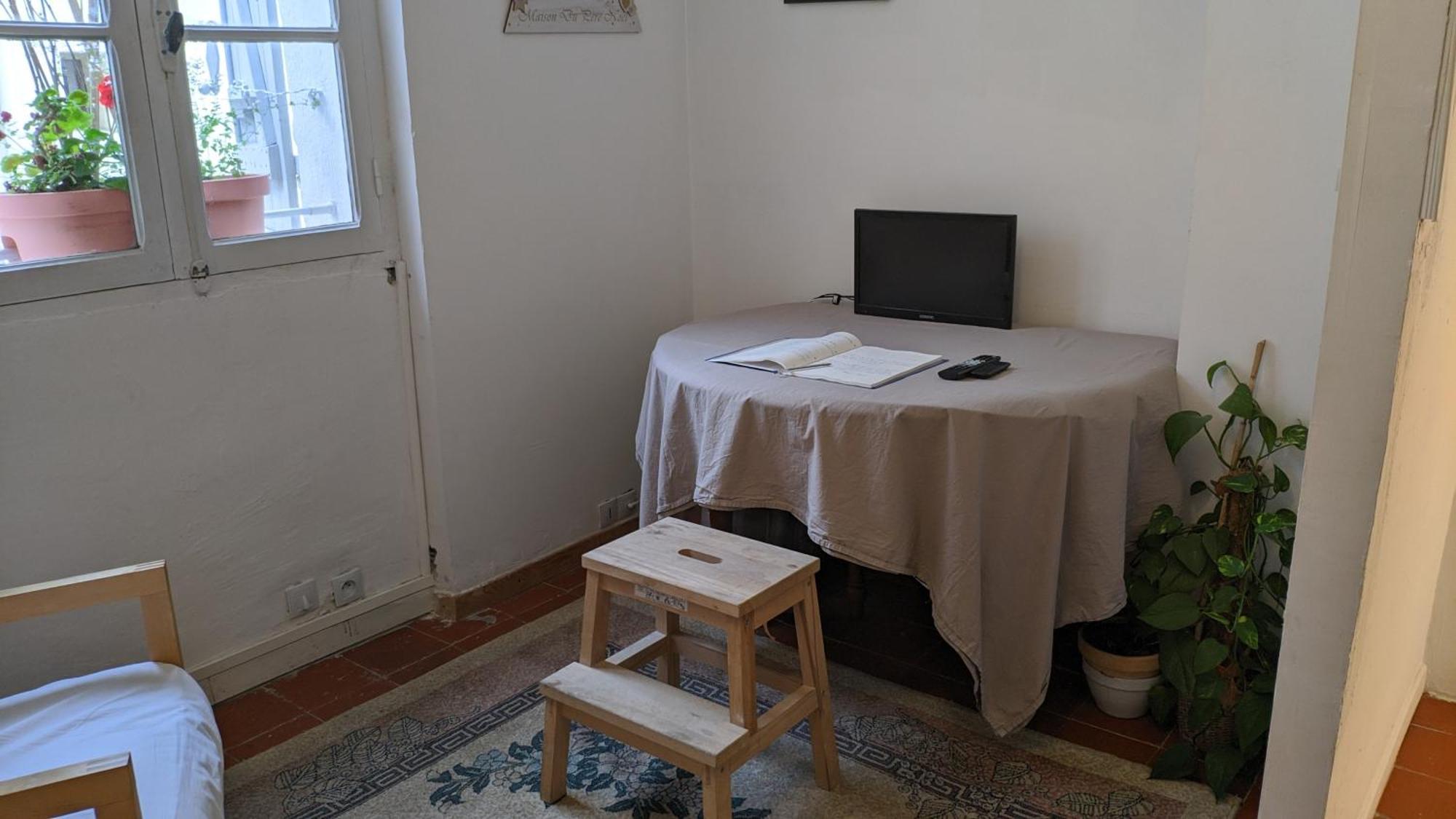 Tiny House 3 Personnes Soeursgrises Beziers Centre Historique Coeur De L'Herault Capitale D'Occitanie ภายนอก รูปภาพ